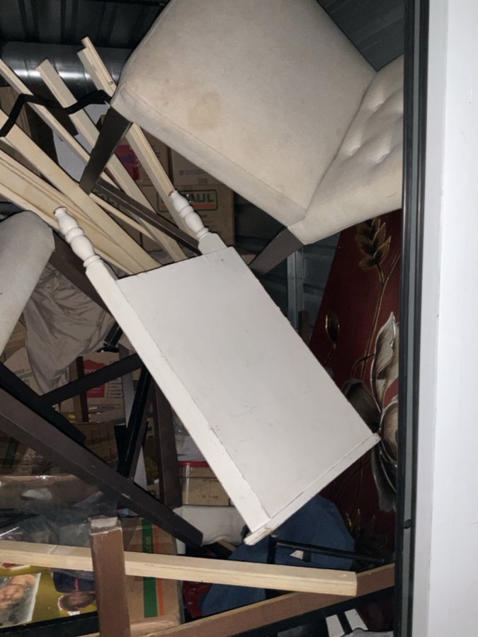 6 x 8 storage unit in San Diego, CA