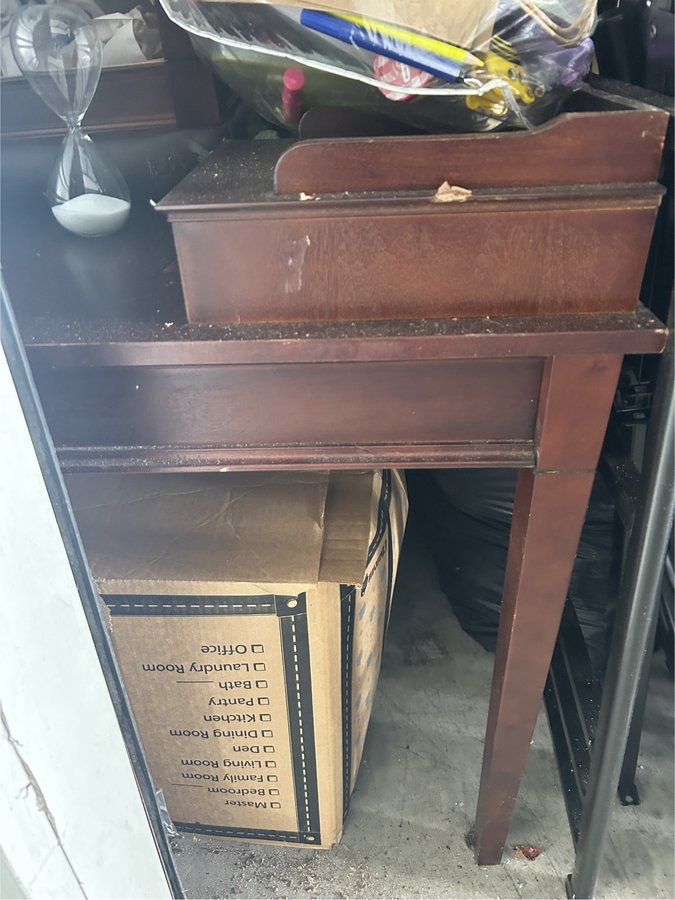 10 x 10 storage unit in Deltona, FL