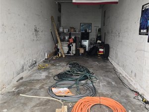 10 x 30 storage unit in Davie, FL