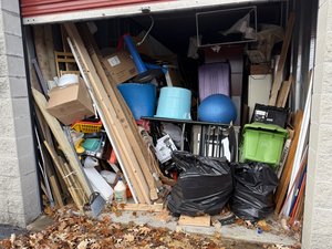 10 x 25 storage unit in Novi, MI