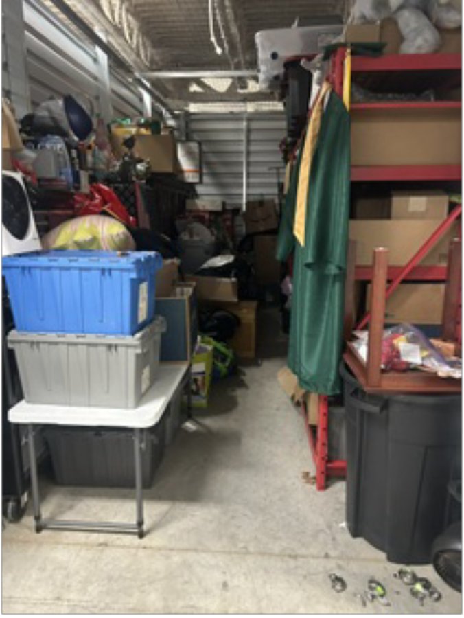 8 x 20 storage unit in Hampton, VA
