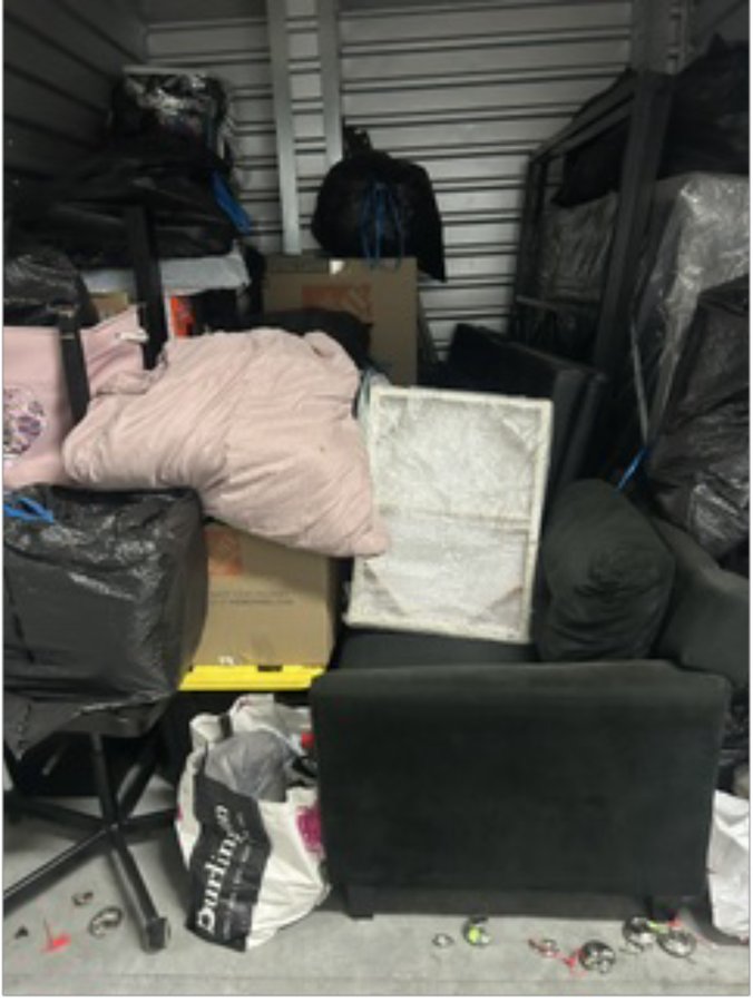 8 x 10 storage unit in Hampton, VA