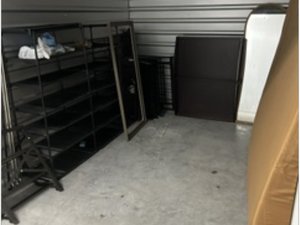 8 x 10 storage unit in Hampton, VA