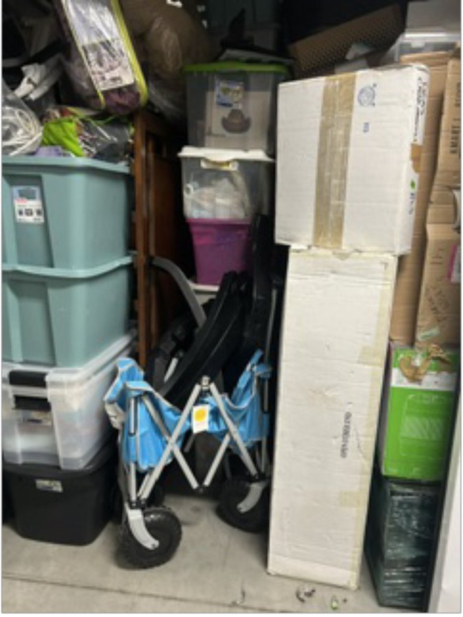 8 x 10 storage unit in Hampton, VA