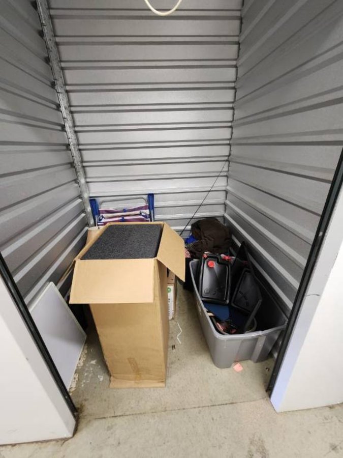 5 x 5 storage unit in Bessemer, AL