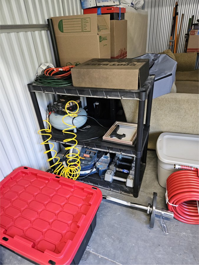 10 x 15 storage unit in Owings Mills, MD