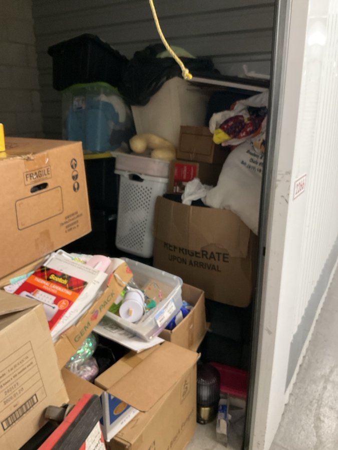 10 x 10 storage unit in San Diego, CA
