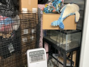 10 x 10 storage unit in San Diego, CA