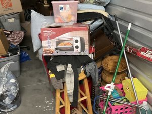 10 x 20 storage unit in San Diego, CA