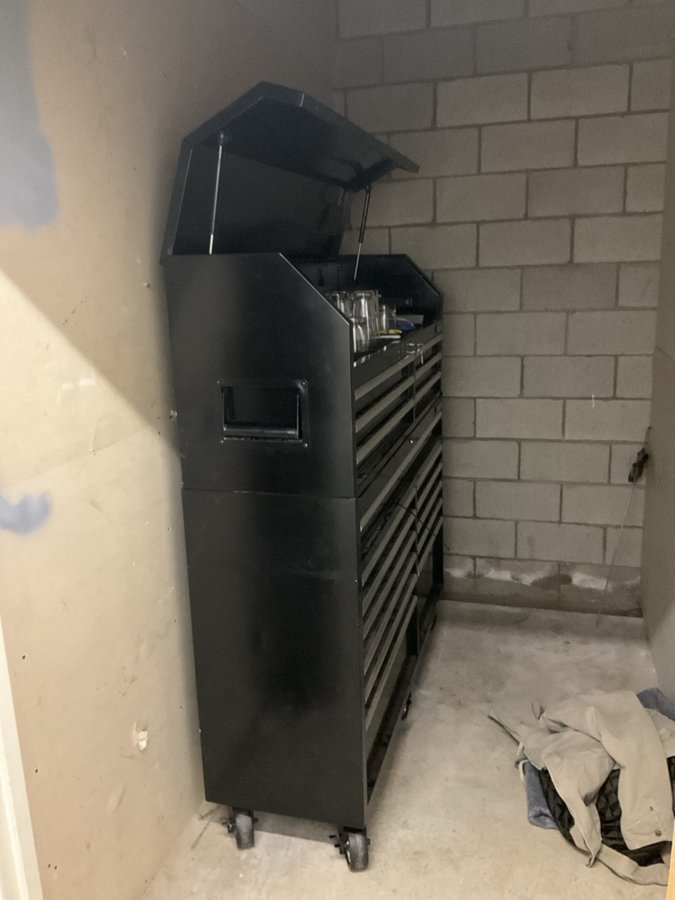 5 x 10 storage unit in El Cajon, CA