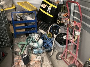 10 x 10 storage unit in San Diego, CA