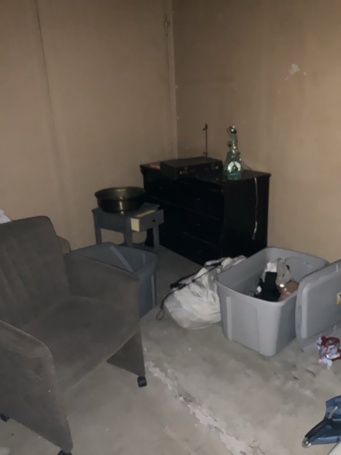 10 x 15 storage unit in San Diego, CA