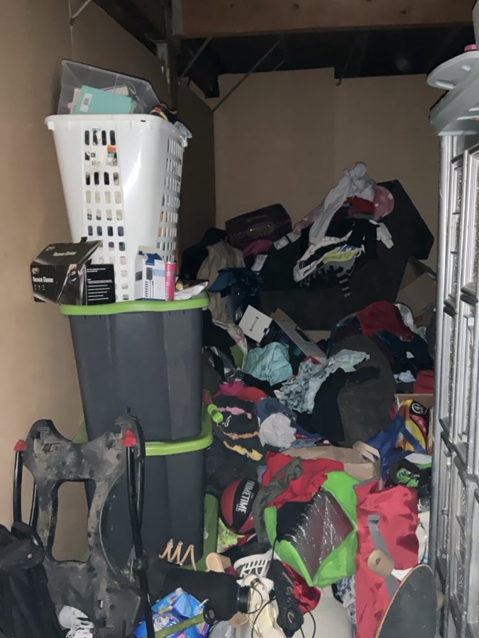 10 x 12 storage unit in San Diego, CA