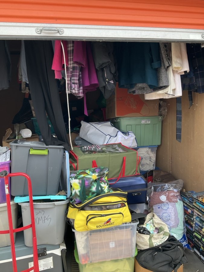 10 x 15 storage unit in San Diego, CA