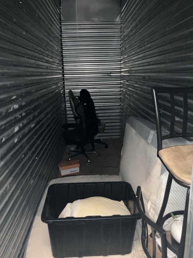 5 x 15 storage unit in San Diego, CA