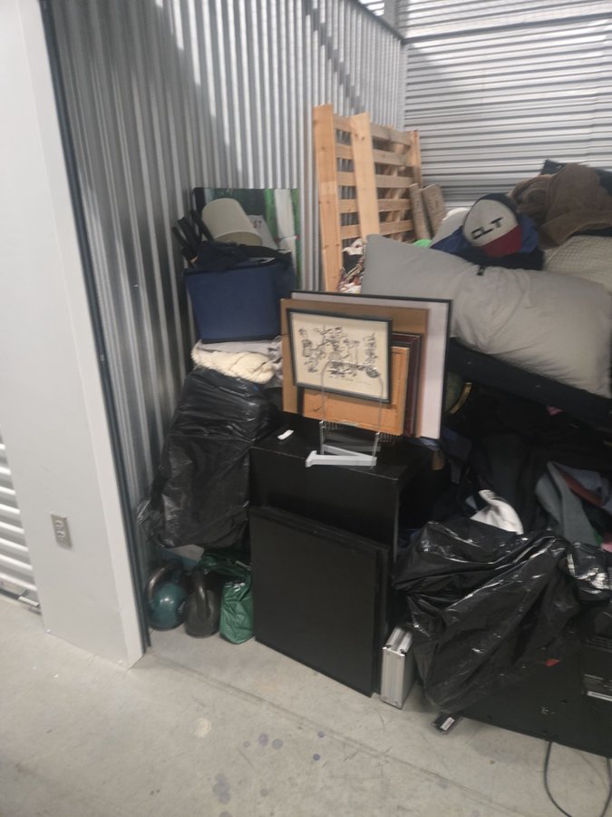 11 x 10 storage unit in Charlotte, NC