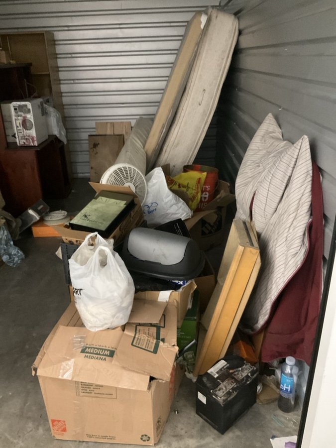 10 x 15 storage unit in El Cajon, CA