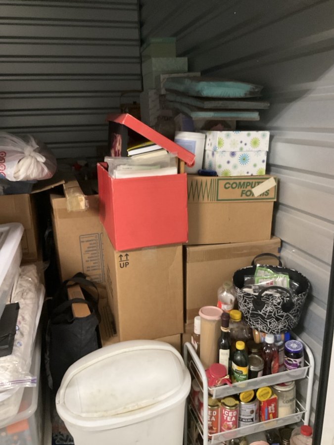10 x 10 storage unit in El Cajon, CA