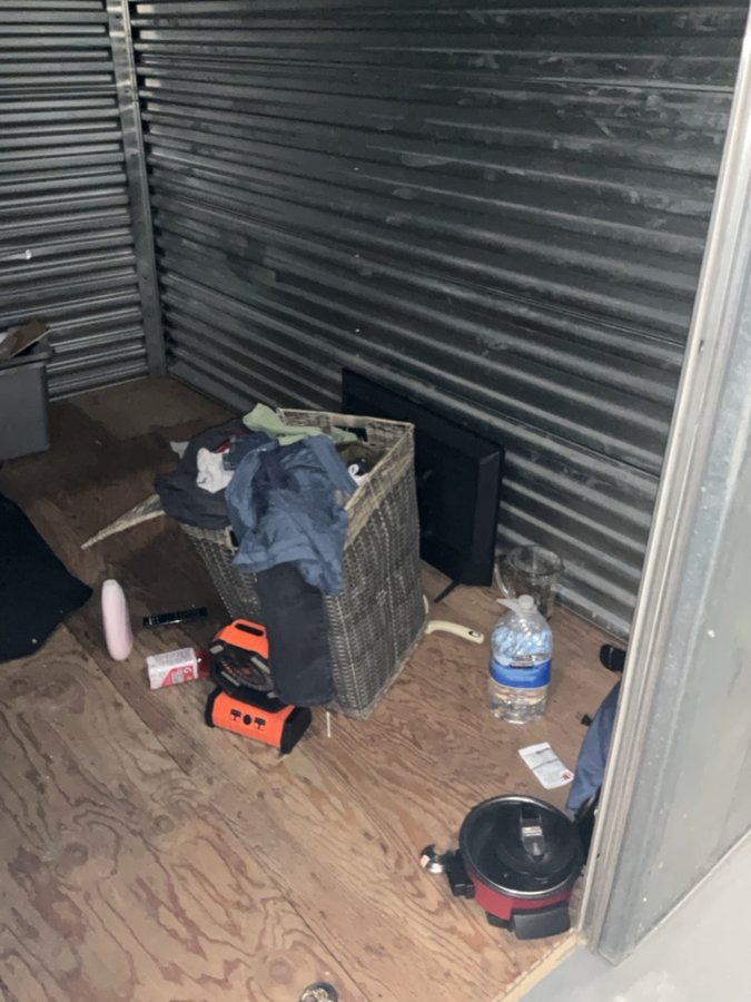 7 x 10 storage unit in San Diego, CA
