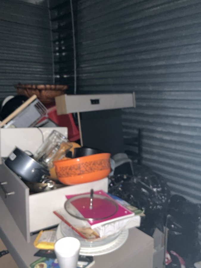 10 x 10 storage unit in San Diego, CA