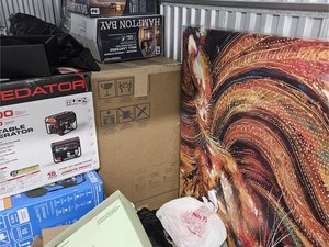 10 x 10 storage unit in Owings Mills, MD