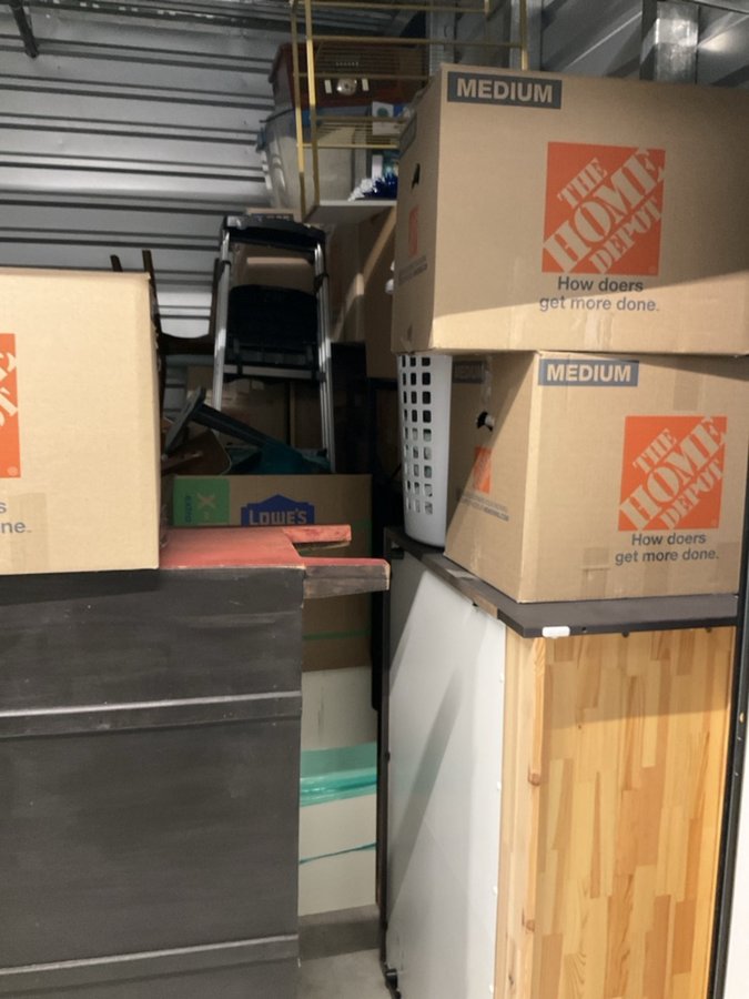 10 x 10 storage unit in Chula Vista, CA