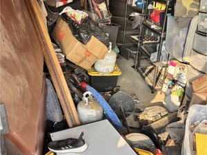 10 x 20 storage unit in Bakersfield, CA