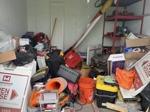10 x 10 storage unit in San Leandro, CA