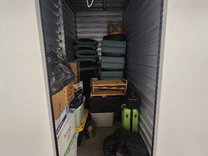 5 x 10 storage unit in Phoenix, AZ