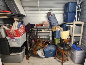 10 x 5 storage unit in Phoenix, AZ