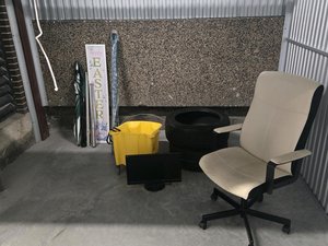 10 x 8 storage unit in Glenview, IL