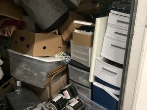 10 x 10 storage unit in San Diego, CA