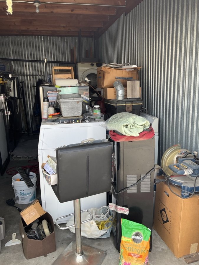 10 x 20 storage unit in San Diego, CA
