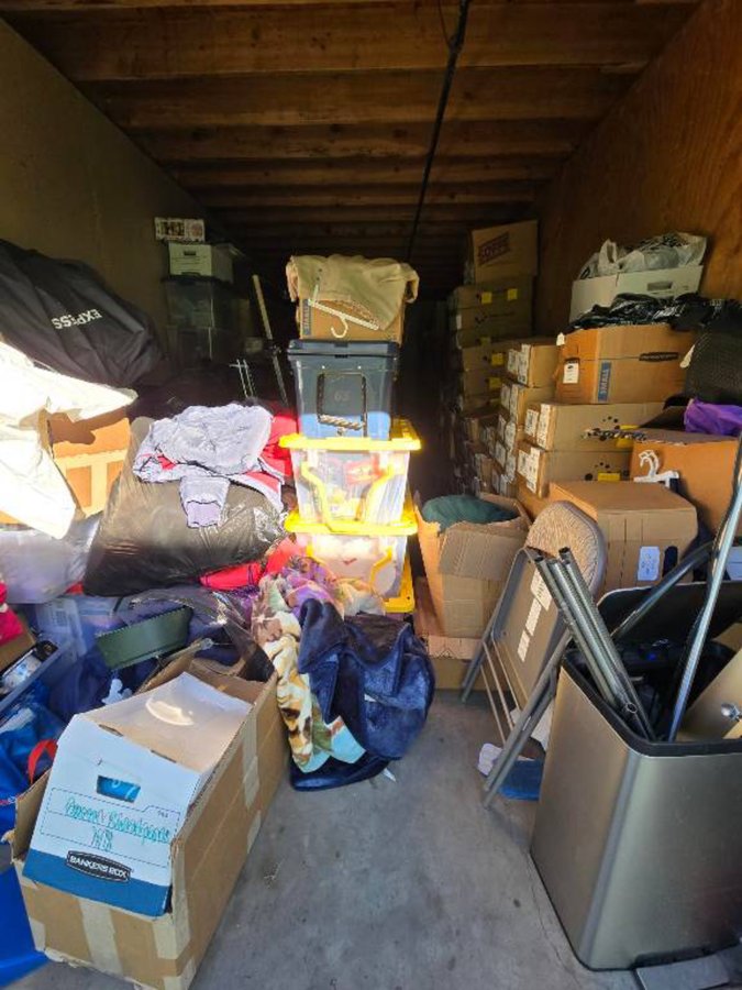 10 x 30 storage unit in Whittier, CA