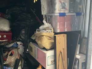 10 x 10 storage unit in San Diego, CA
