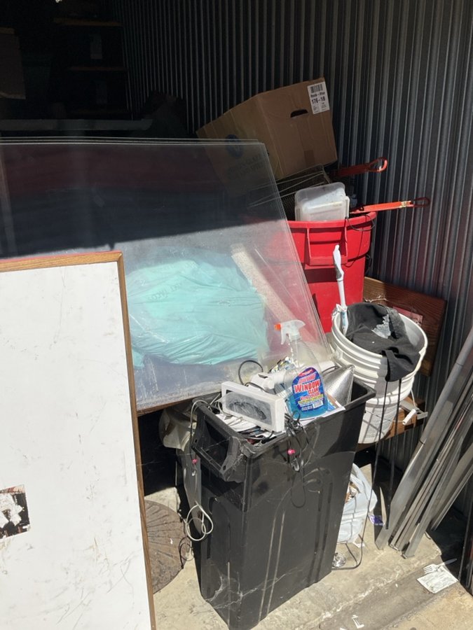 10 x 30 storage unit in San Diego, CA