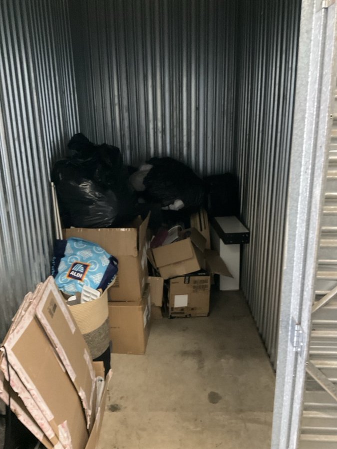 5 x 10 storage unit in San Diego, CA