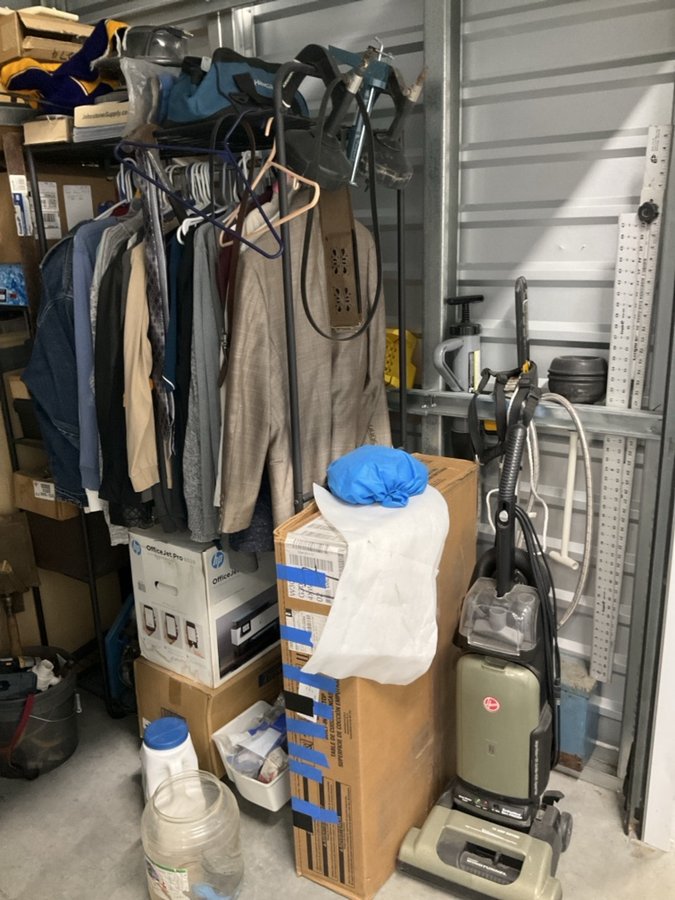 10 x 25 storage unit in Lemon Grove, CA