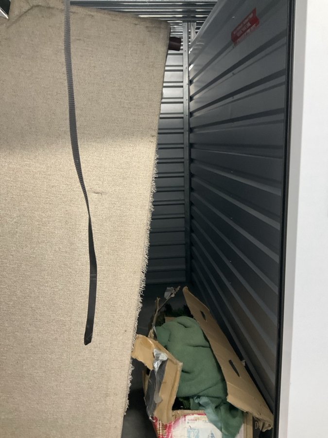 5 x 10 storage unit in Lemon Grove, CA