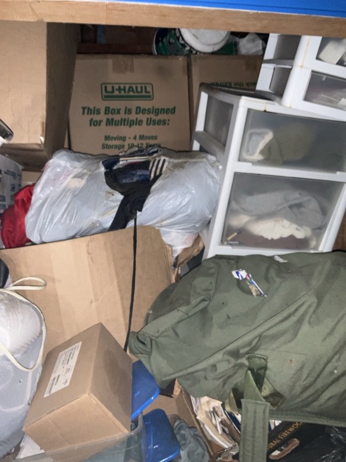 5 x 5 storage unit in San Diego, CA