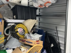 10 x 10 storage unit in Lemon Grove, CA