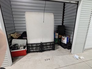 10 x 5 storage unit in Medford, OR