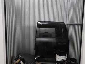 5 x 5 unit in Milwaukee