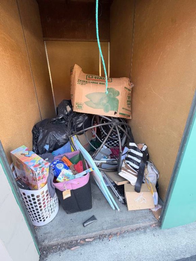 5 x 10 storage unit in Santa Clara, CA