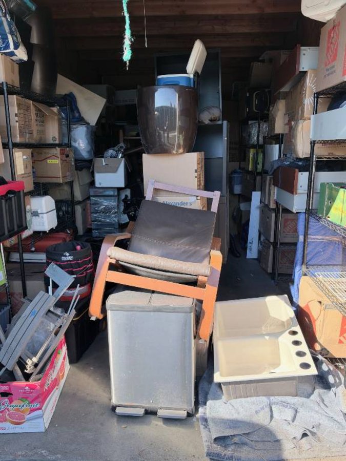 10 x 20 storage unit in Santa Clara, CA
