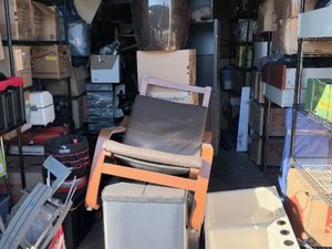 10 x 20 storage unit in Santa Clara, CA