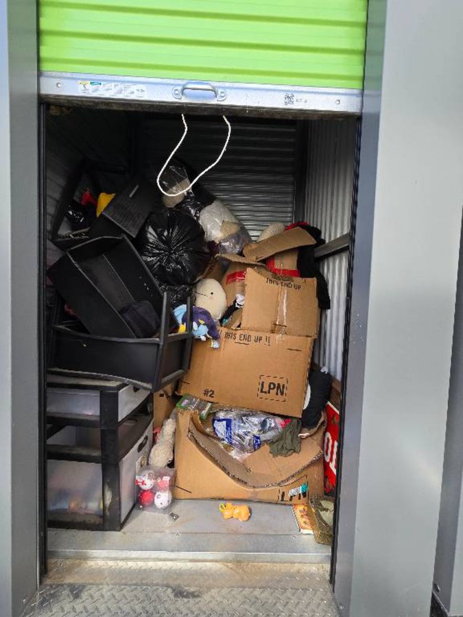 5 x 5 storage unit in Palmdale, CA