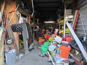 10 x 25 unit in Milwaukee
