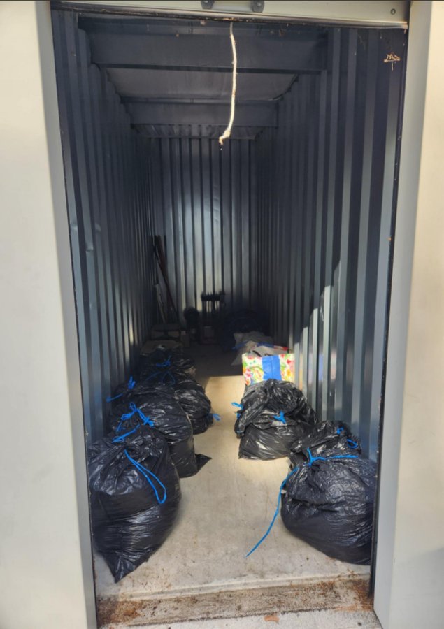 5 x 15 storage unit in Glastonbury, CT