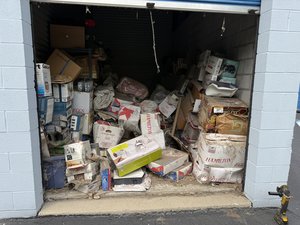 10 x 20 storage unit in Livonia, MI